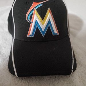 Miami Marlins Fitted Hat | New Era 39THIRTY | Small-Medium Batting practice